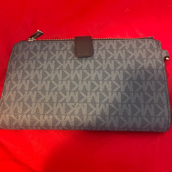 Michael Kors Blue Monogram Wallet - Picture 7 of 11